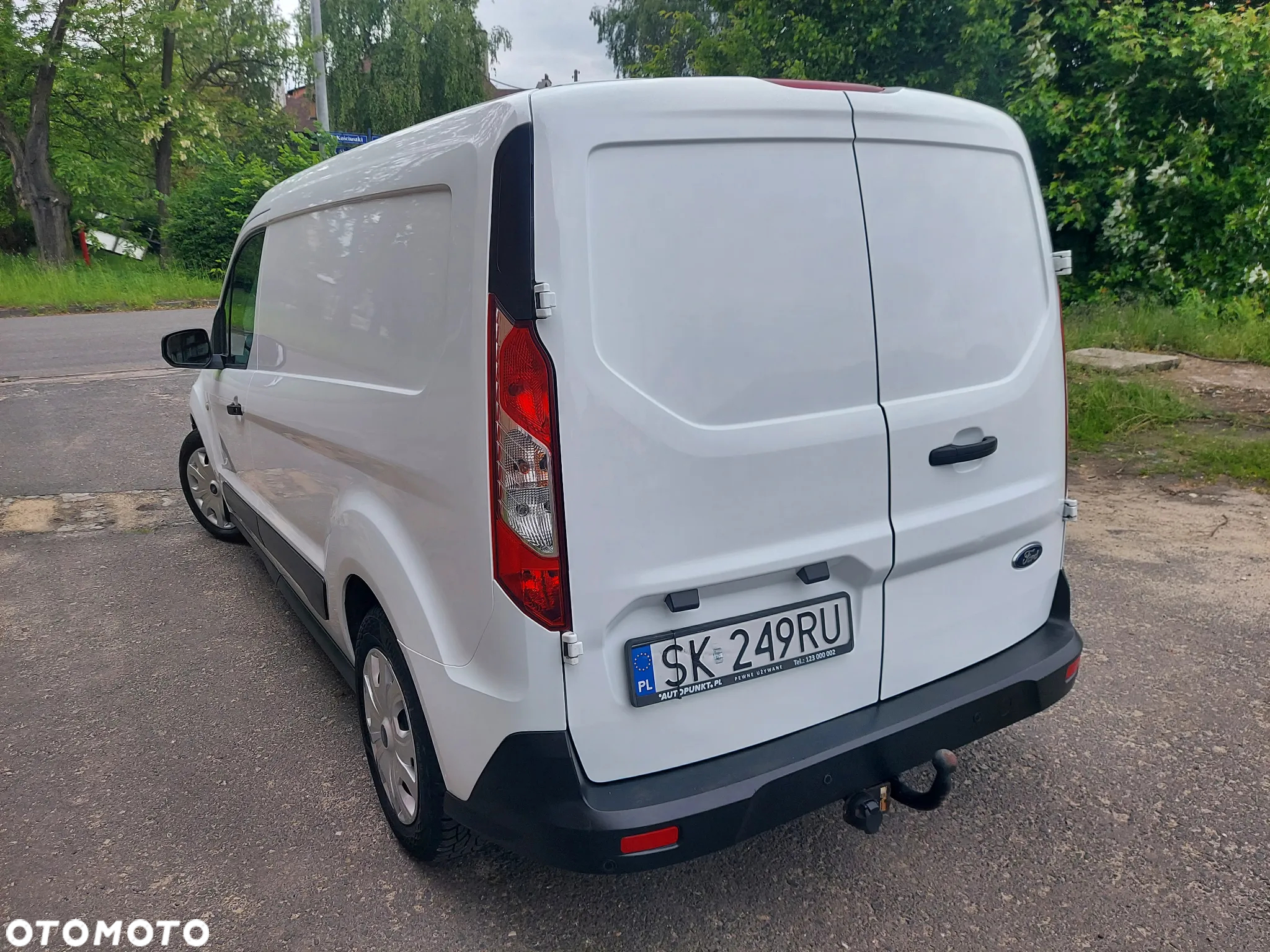 Ford Transit Connect - 8