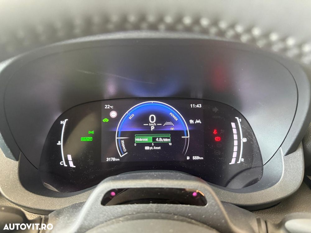 Toyota Yaris - 13