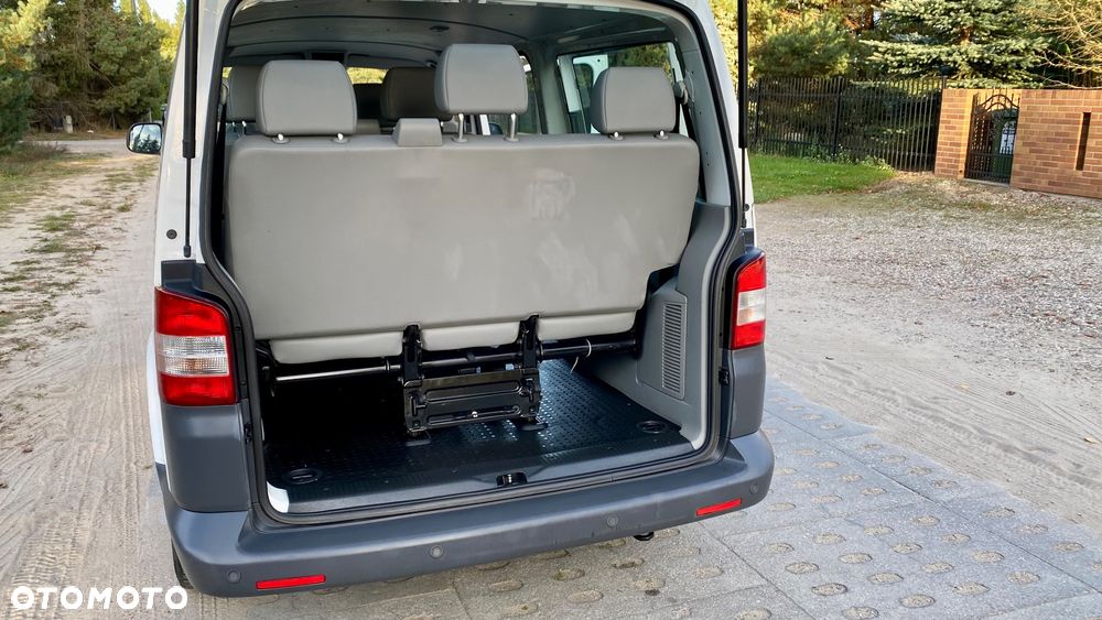 Volkswagen Transporter - 12