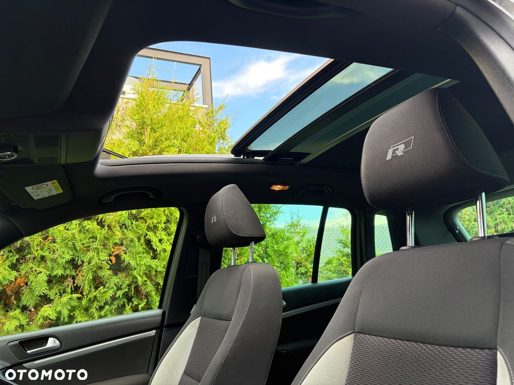 Volkswagen Tiguan - 30