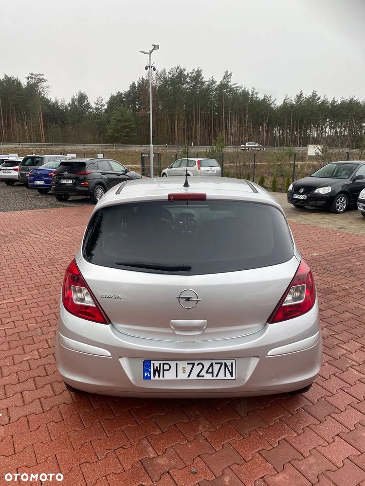 Opel Corsa 1.2 16V Enjoy - 6