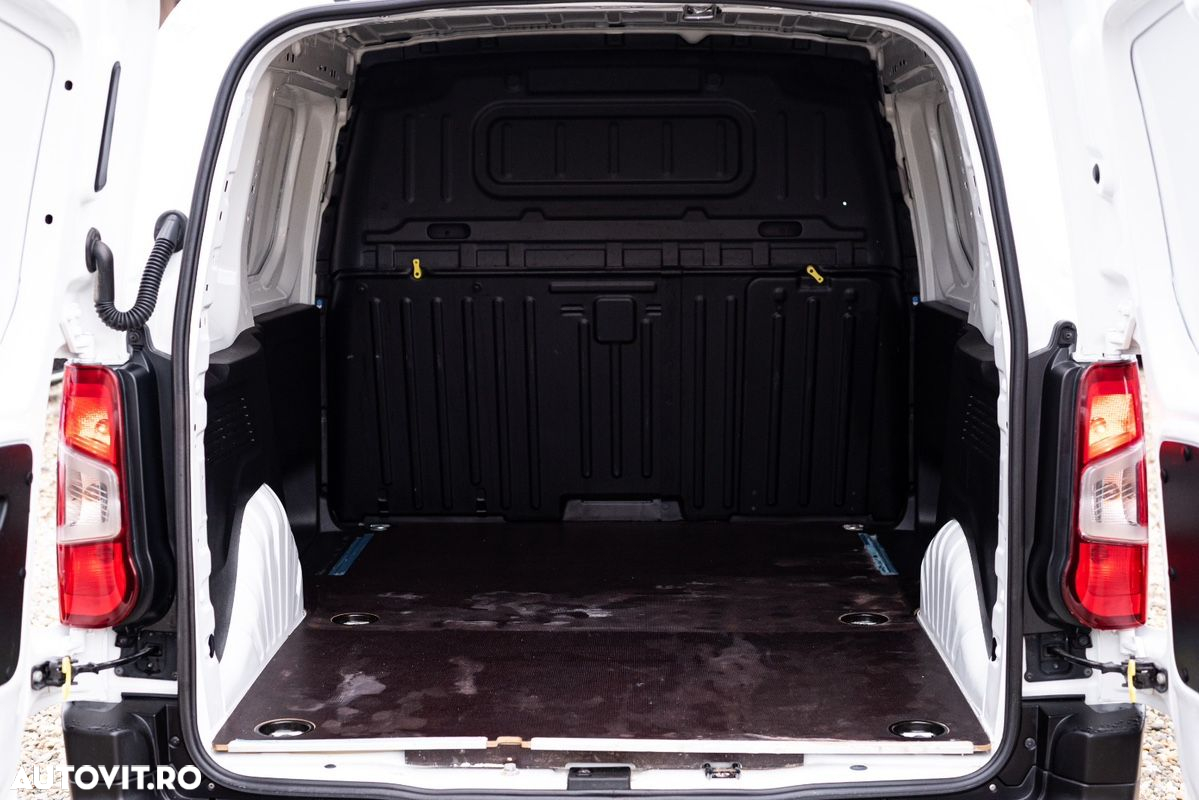Opel Combo Crew Van 1.5 CDTI 100 CP MT6 L2H1 Start/Stop Sarcina marita - 11