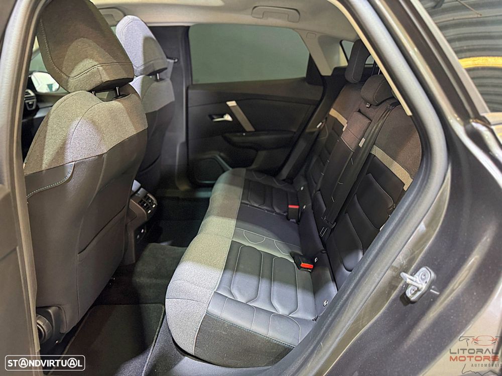 Citroën C4 1.2 PureTech Shine - 17
