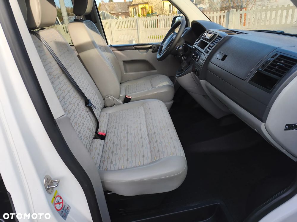 Volkswagen Transporter T5 TDI L1H1 - 15