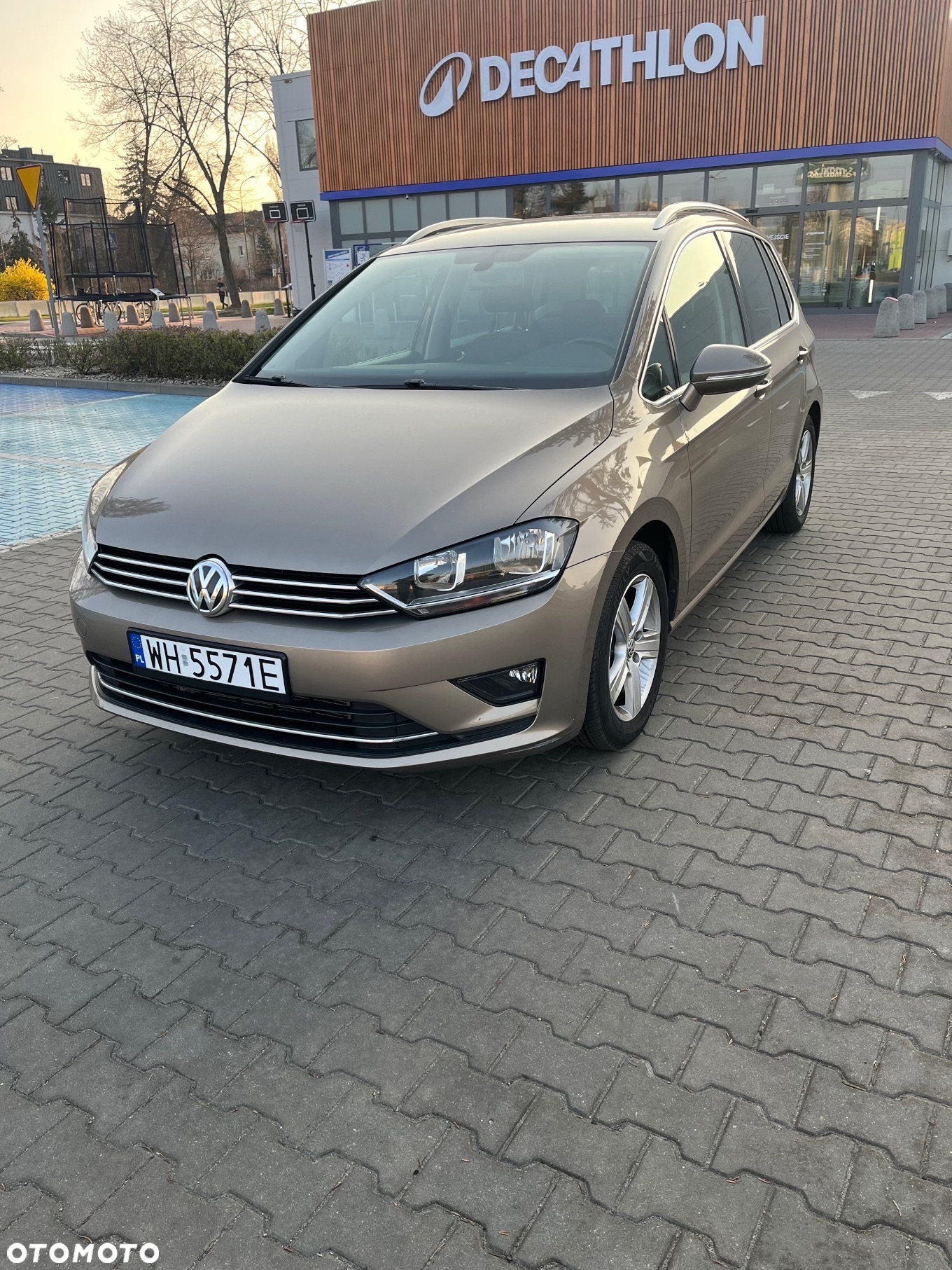 Volkswagen Golf Sportsvan 1.2 TSI (BlueMotion Technology) DSG Comfortline - 40
