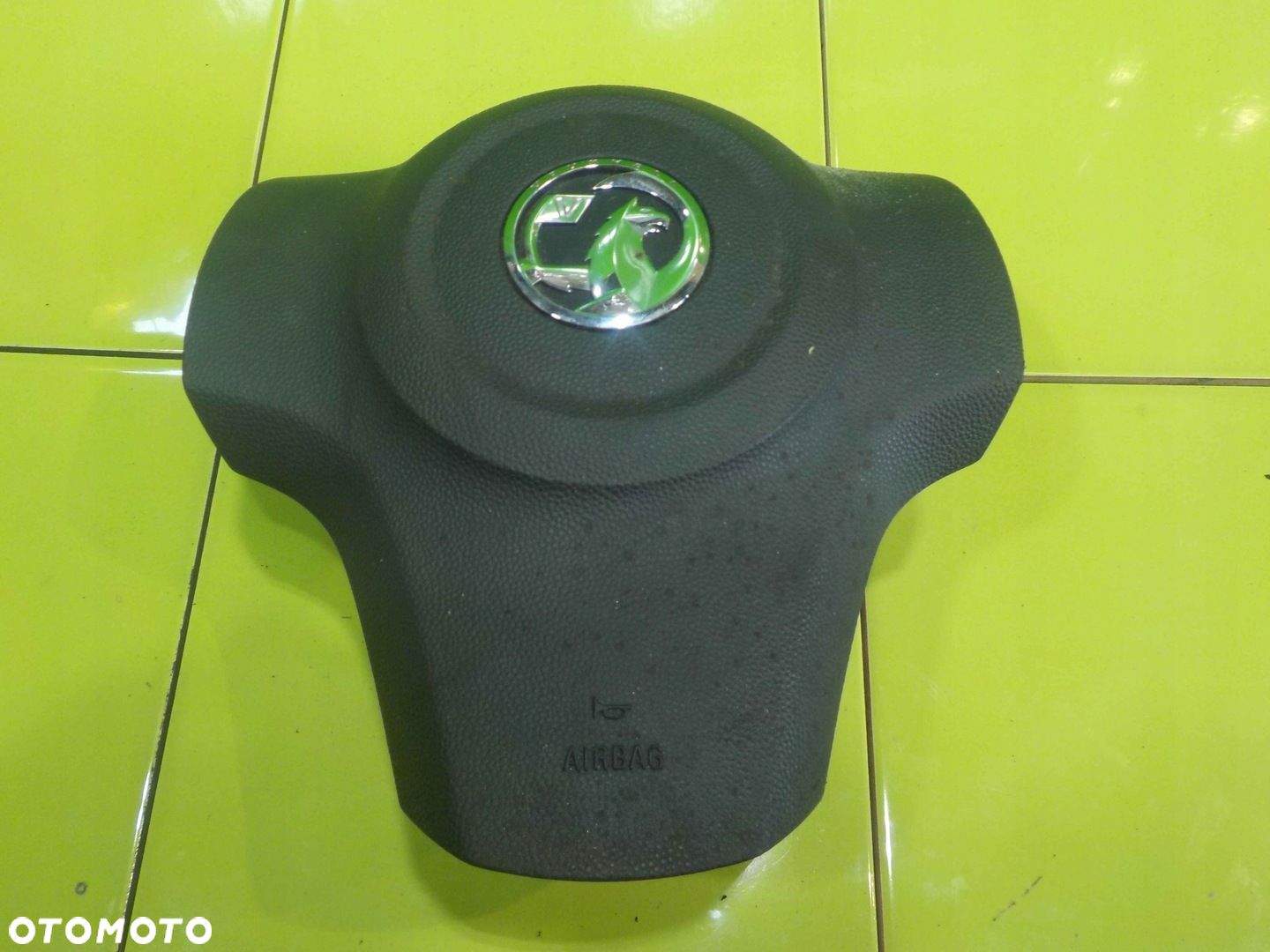 OPEL CORSA D LIFT 14r AIRBAG poduszka kierowcy 13369480 - 1