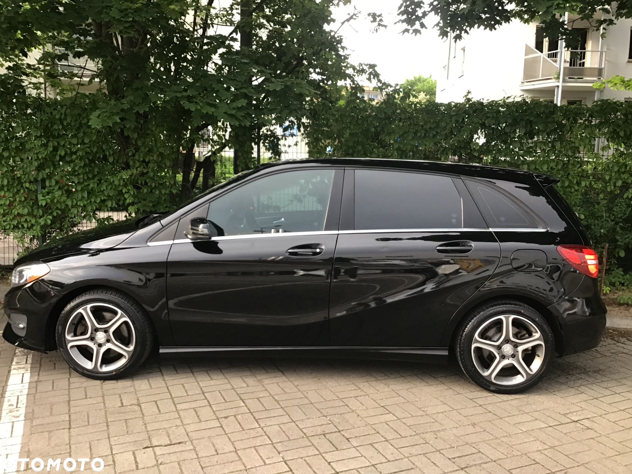 Mercedes-Benz Klasa B 250 4Matic 7G-DCT Edition - 17