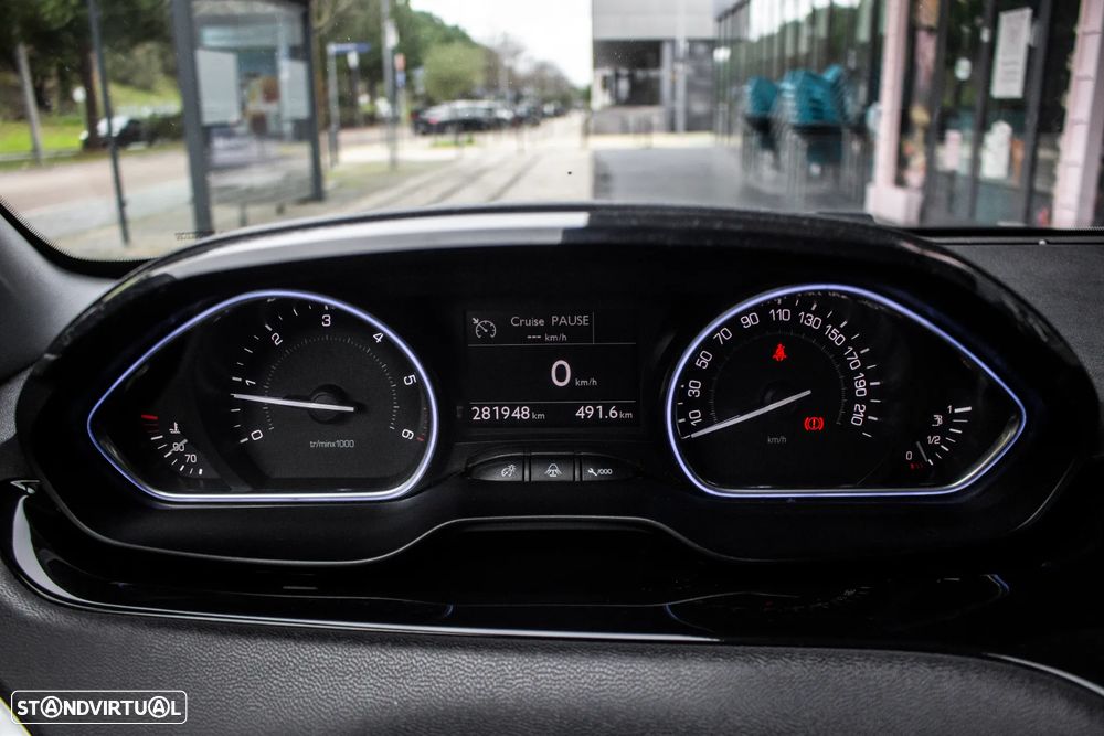 Peugeot 208 e-HDi FAP 92 Stop&Start Allure - 16