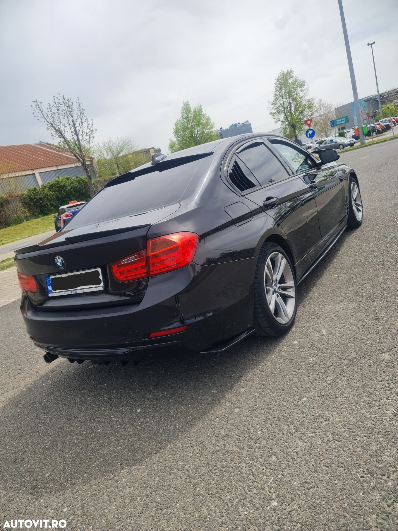 BMW Seria 3 320d - 6