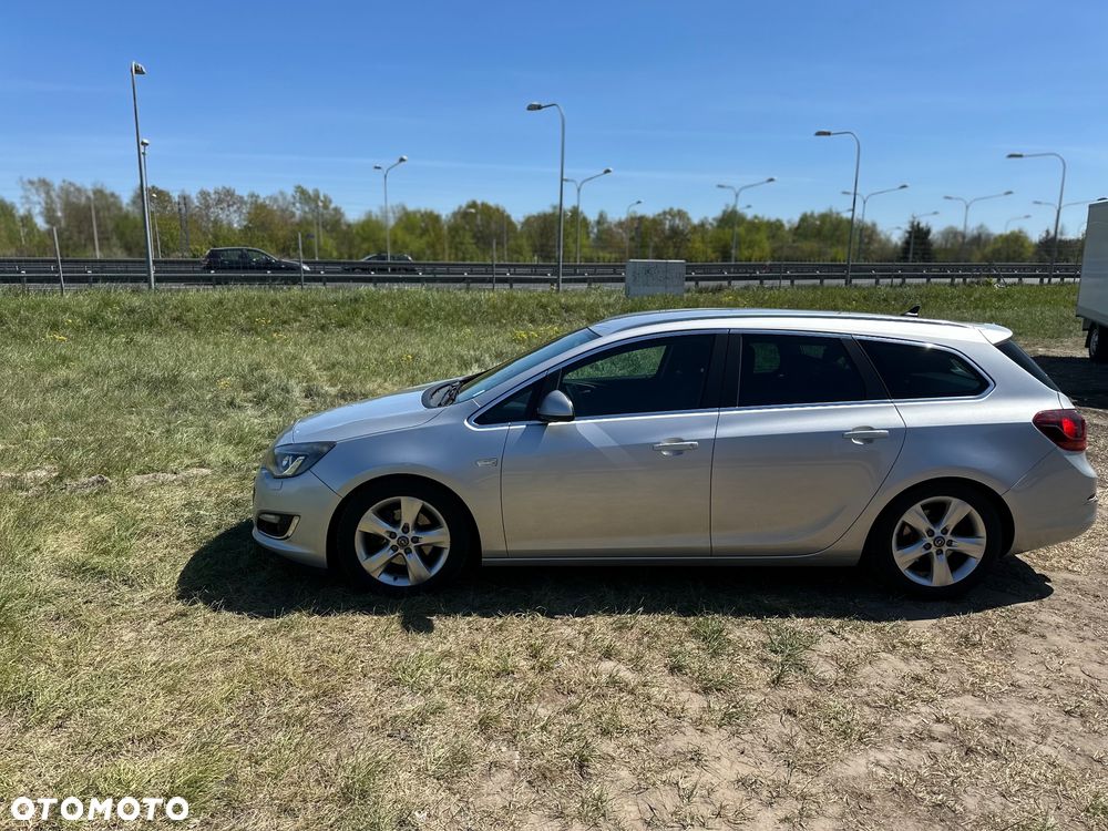 Opel Astra 2.0 CDTI Sport S&S - 2