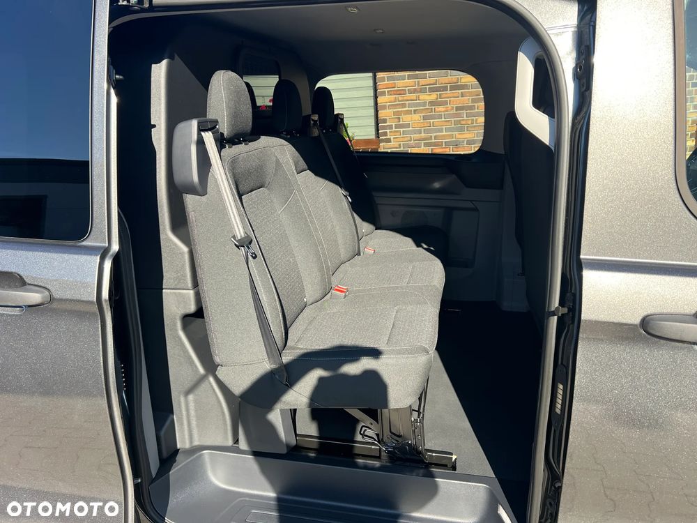 Ford Tansit Custom - 13