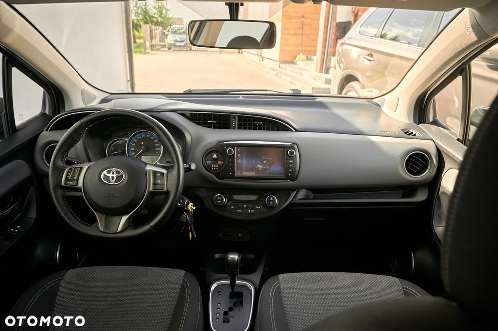 Toyota Yaris 1.5 VVT-i Comfort - 38