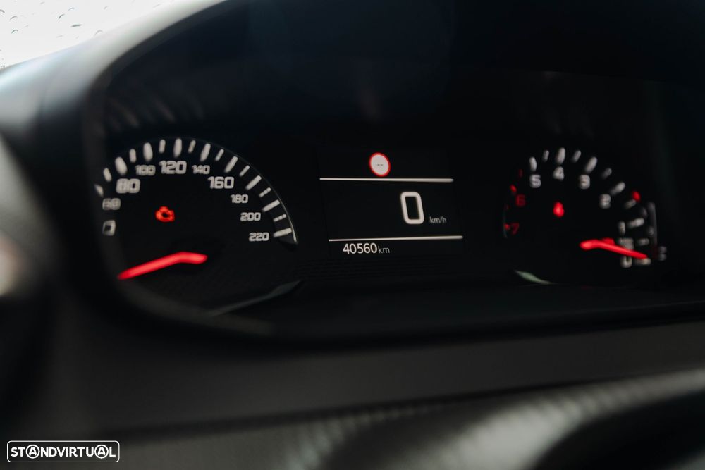 Peugeot 208 1.2 PureTech Active Pack - 8