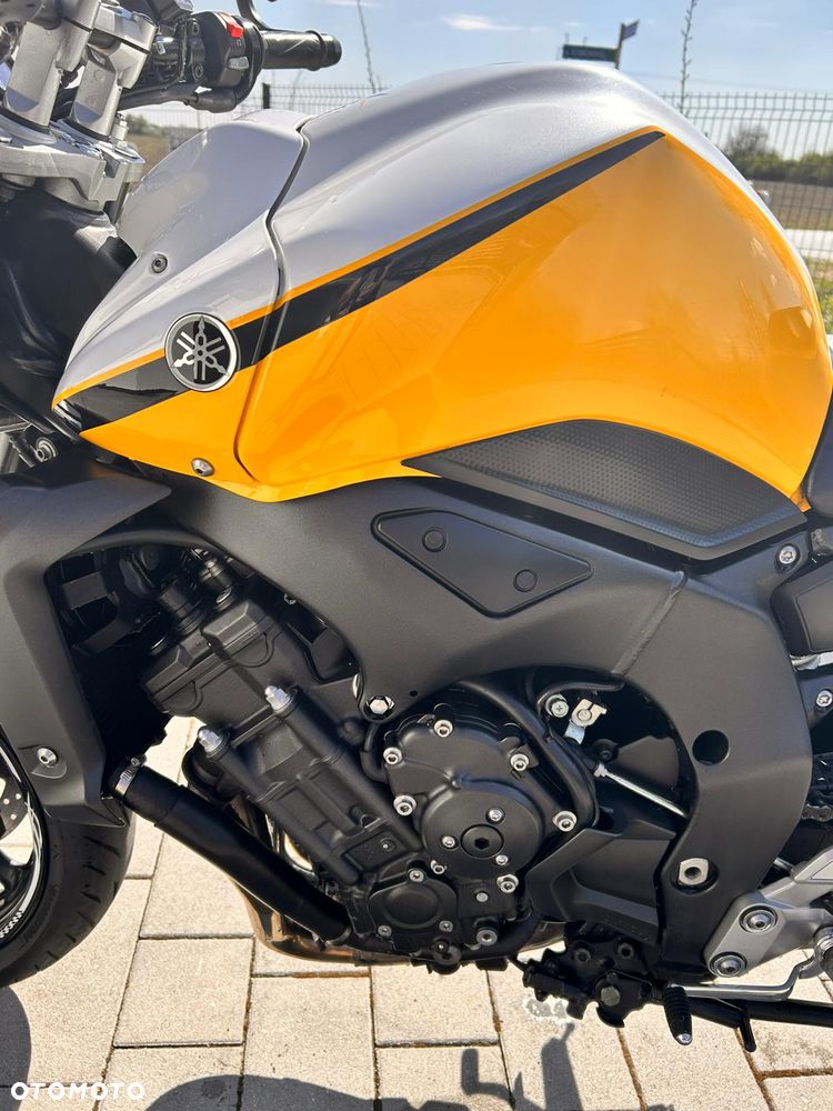 Yamaha FZ - 6