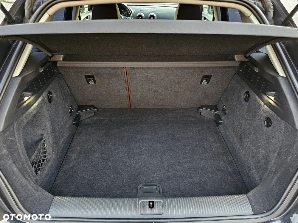 Audi A3 Sportback 1.4 TFSI cylinder on demand ultra Ambiente - 29