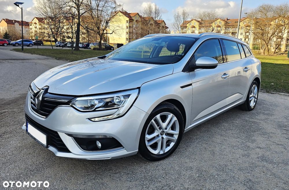 Renault Megane 1.5 Blue dCi Zen - 1