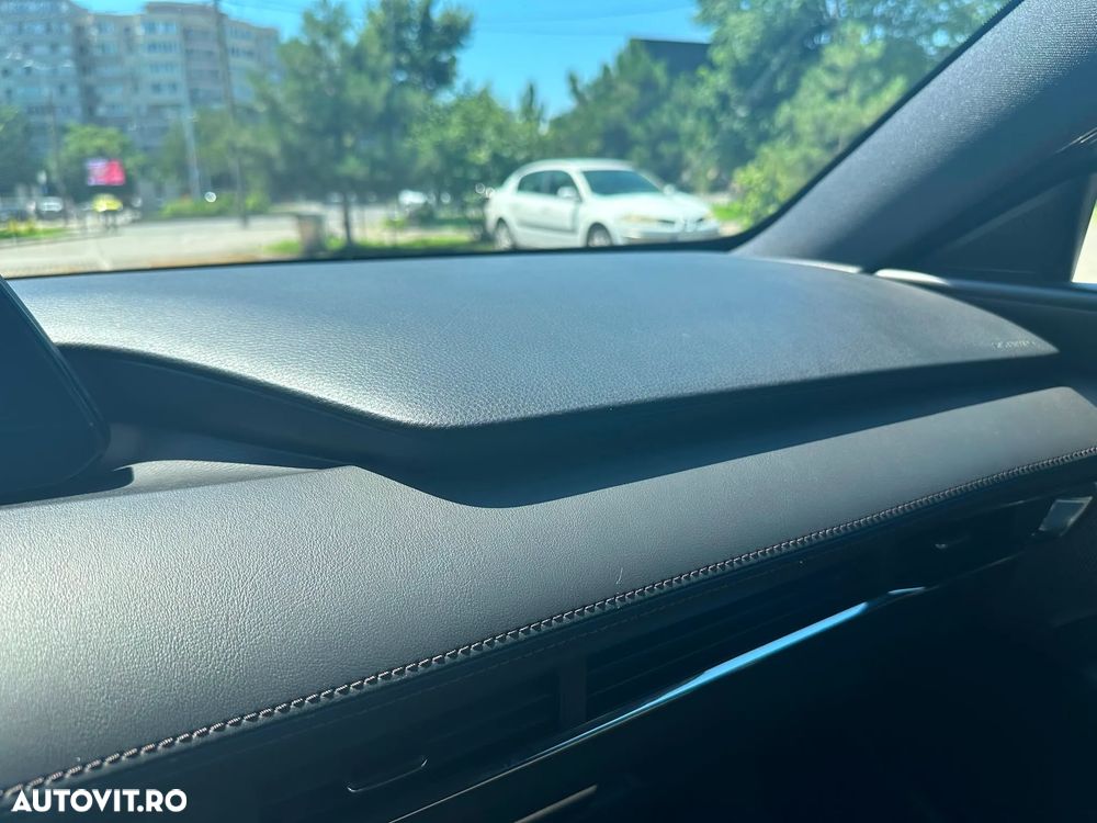 Mazda 3 e-Skyactiv G122 MHEV Exclusive-Line - 3
