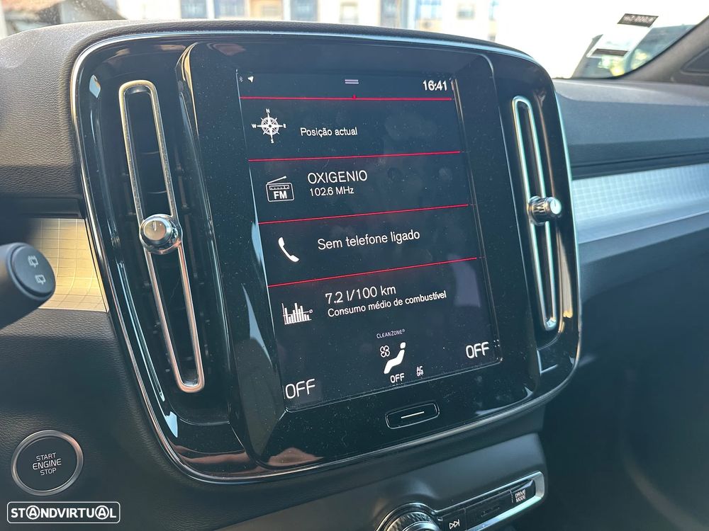 Volvo XC 40 1.5 T2 Momentum Plus Geartronic - 12