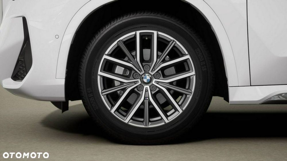 BMW X1 xDrive20d - 11
