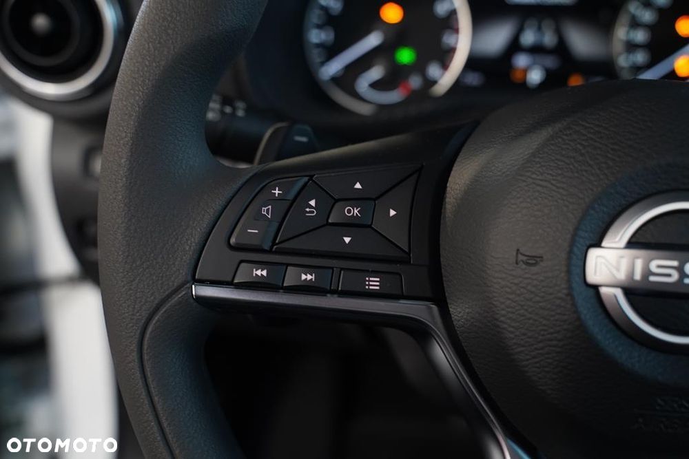 Nissan Juke 1.0 DIG-T Acenta DCT - 15