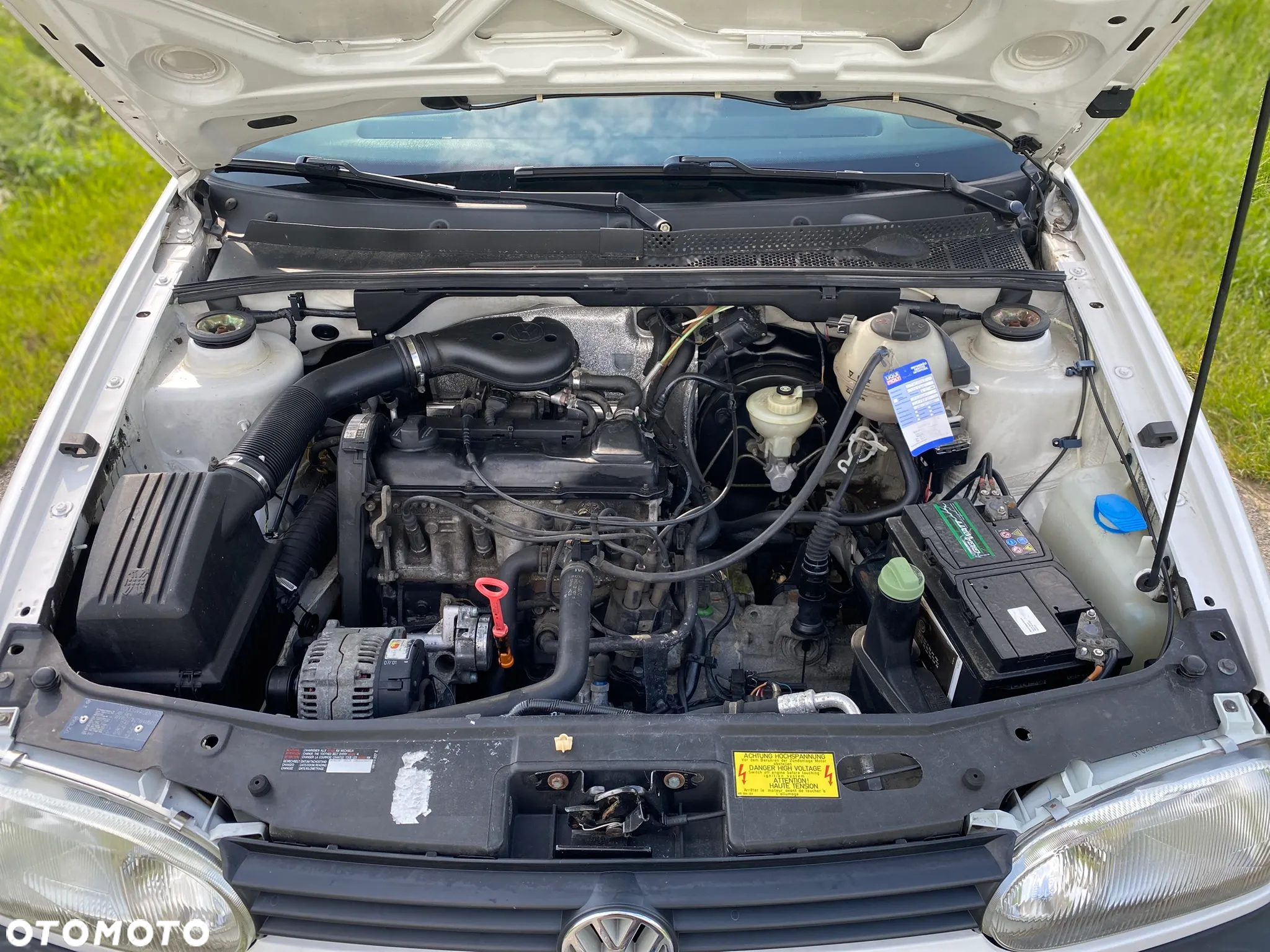 Volkswagen Golf 1.8 GT Special - 12