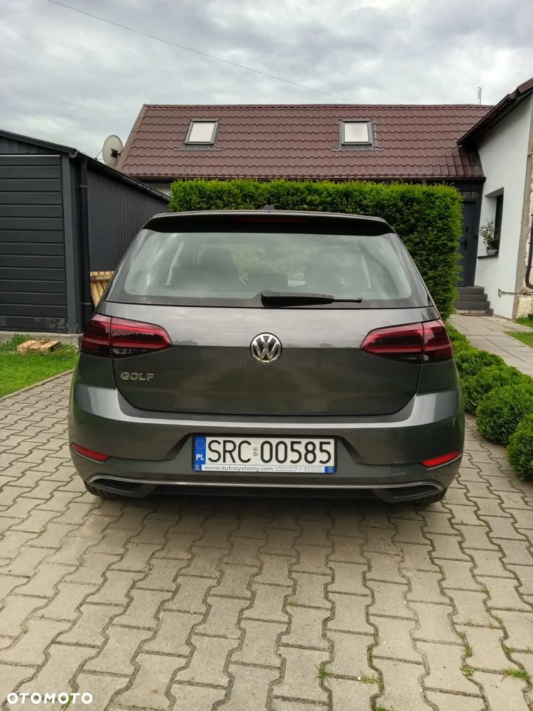 Volkswagen Golf - 4