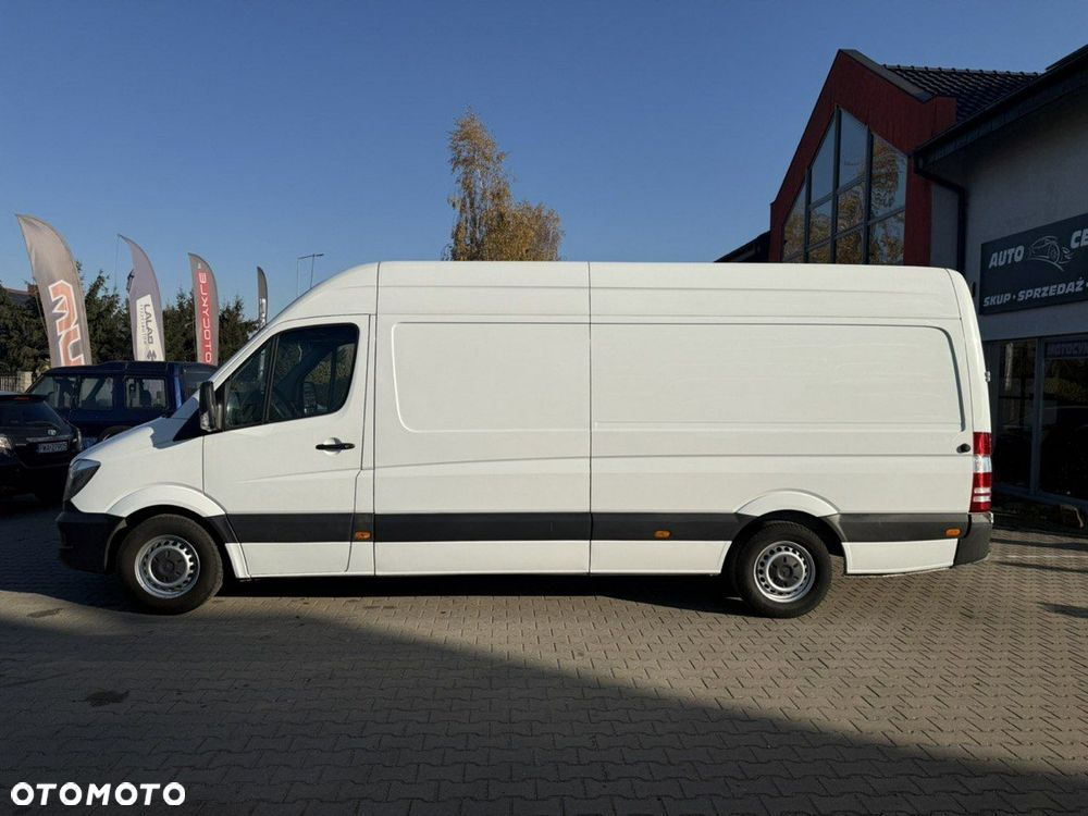 Mercedes-Benz Sprinter - 9