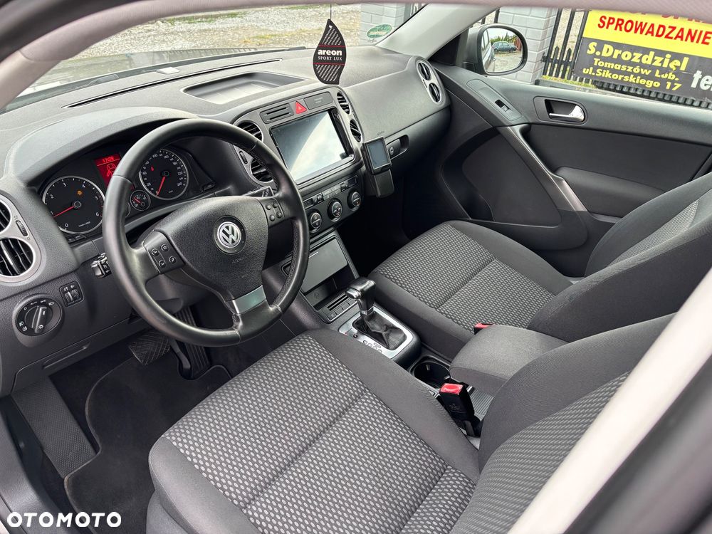 Volkswagen Tiguan - 6