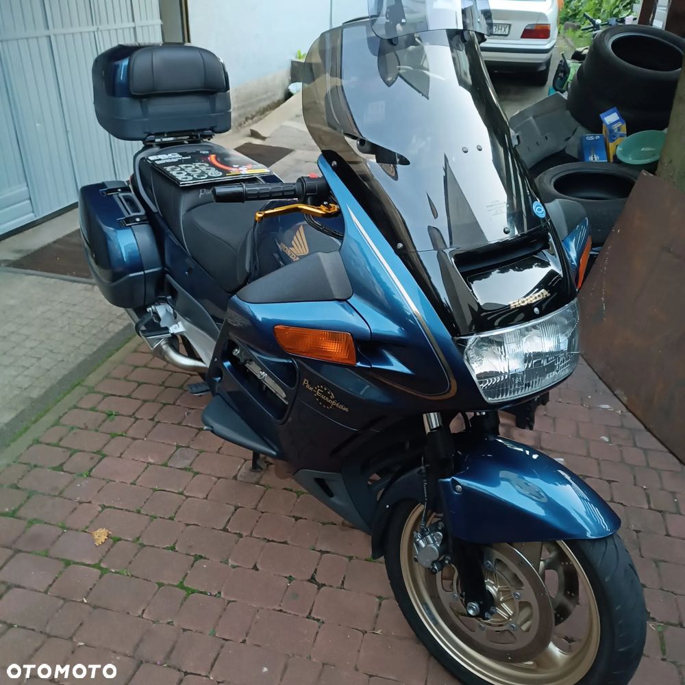 Honda ST - 4