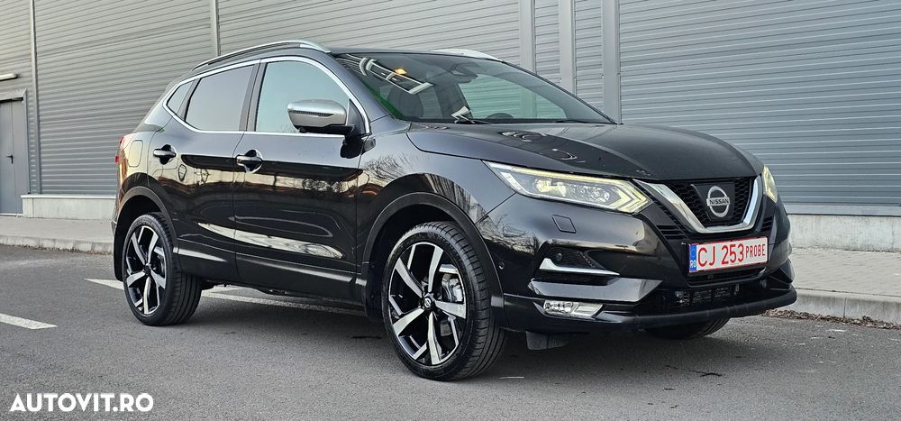 Nissan Qashqai 1.6 DCI Xtronic TEKNA+ - 18