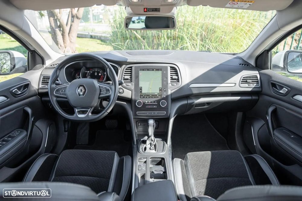Renault Mégane Sport Tourer 1.5 Blue dCi Limited EDC - 8