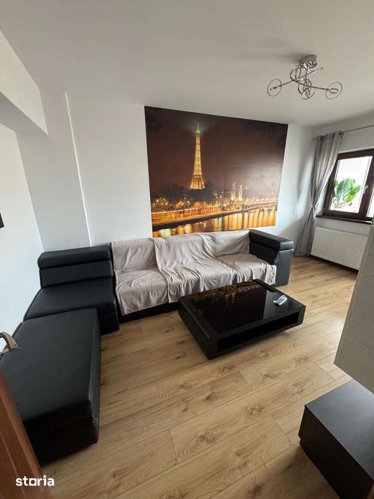 Apartament cu 2 camere de închiriat Piata Simian — fotografia 1