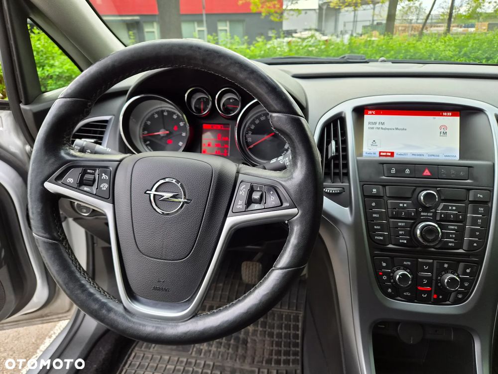 Opel Astra - 14