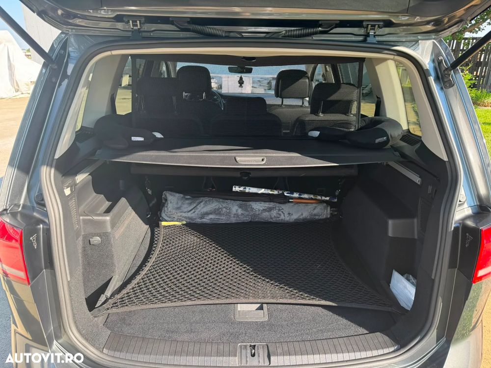 Volkswagen Touran 2.0 TDI SCR (BlueMotion Technology) DSG Highline - 6