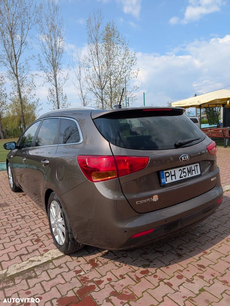 Kia Ceed 1.4 CVVT Dream Team Edition - 15