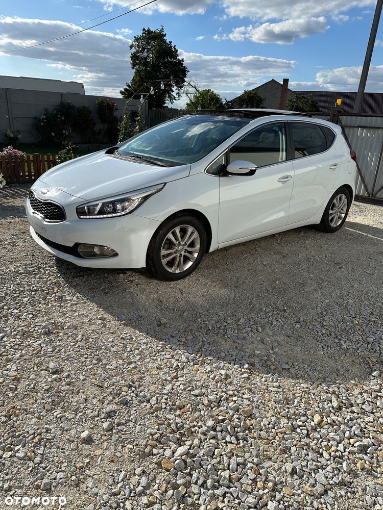 Kia Ceed - 7