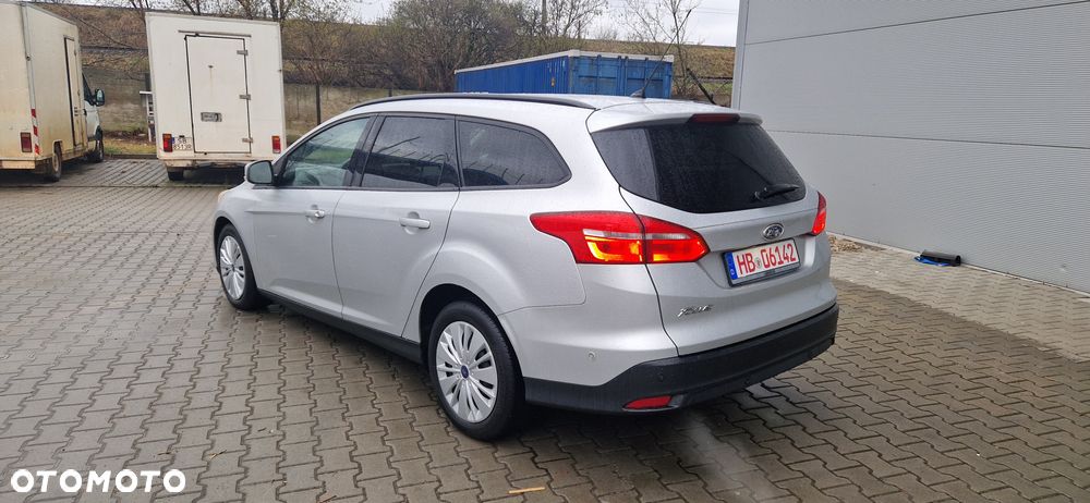 Ford Focus 1.5 TDCi DPF Start-Stopp-System Titanium - 4