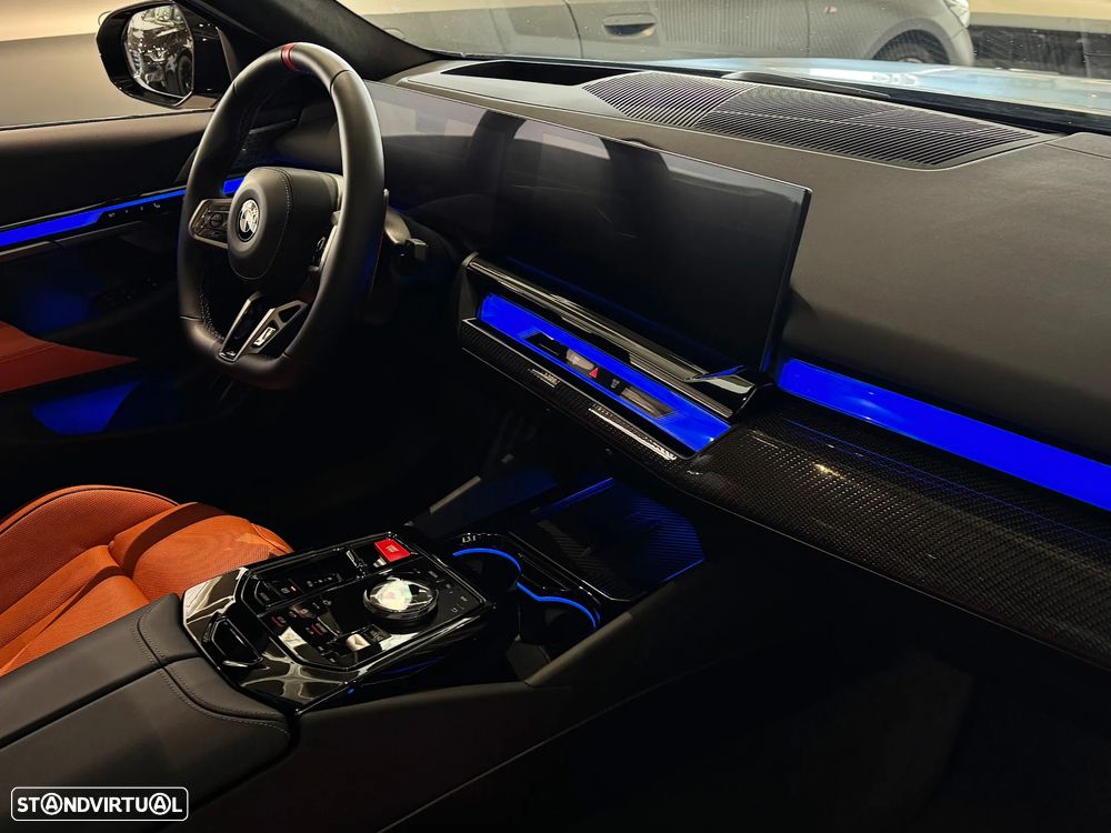 BMW M5 Standard - 16