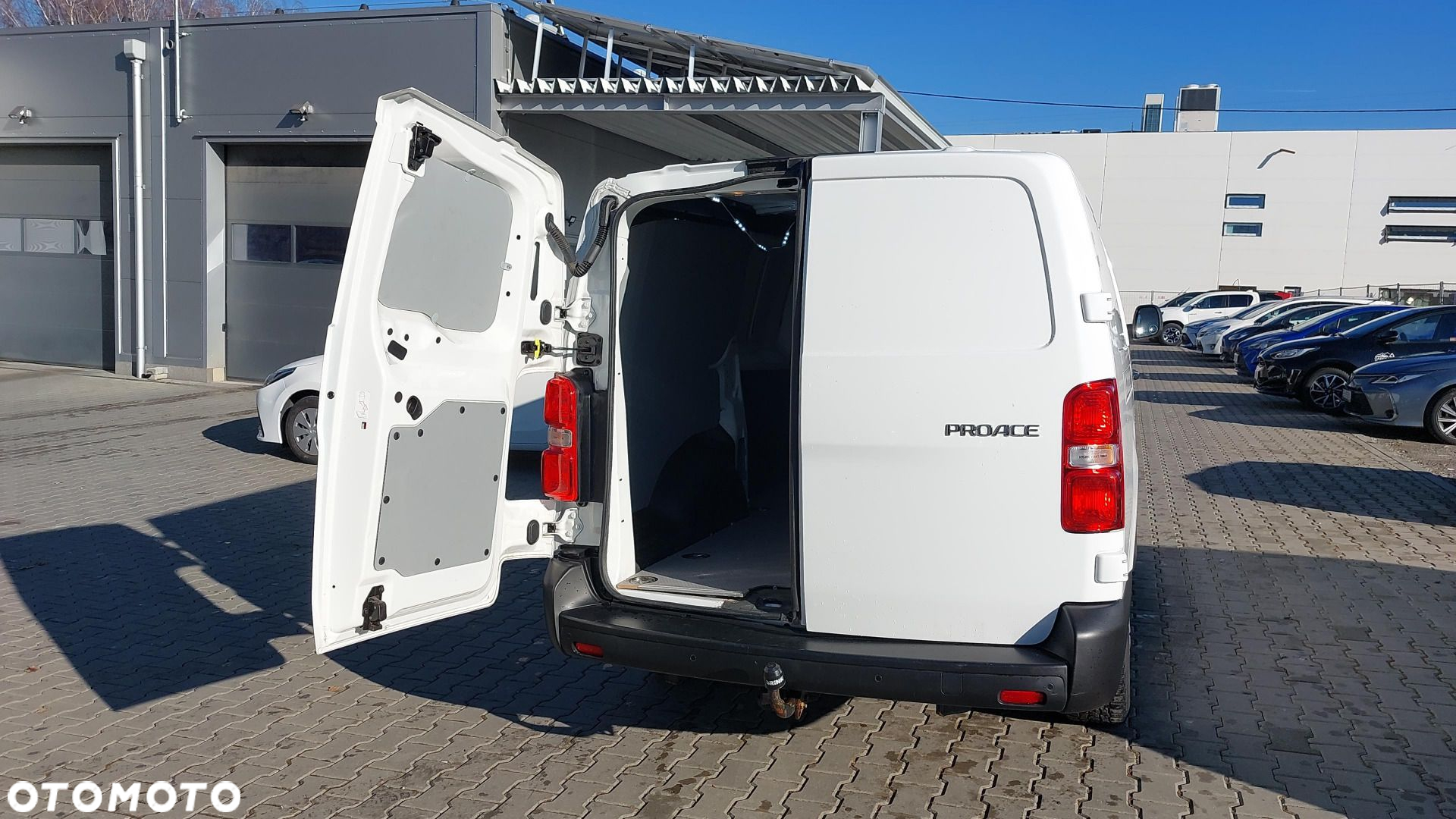 Toyota PROACE - 15