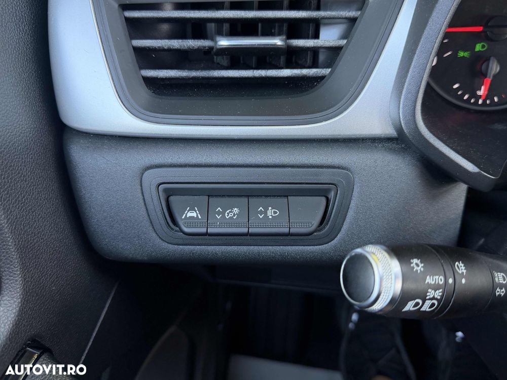 Renault Captur TCe 90 Equilibre - 23