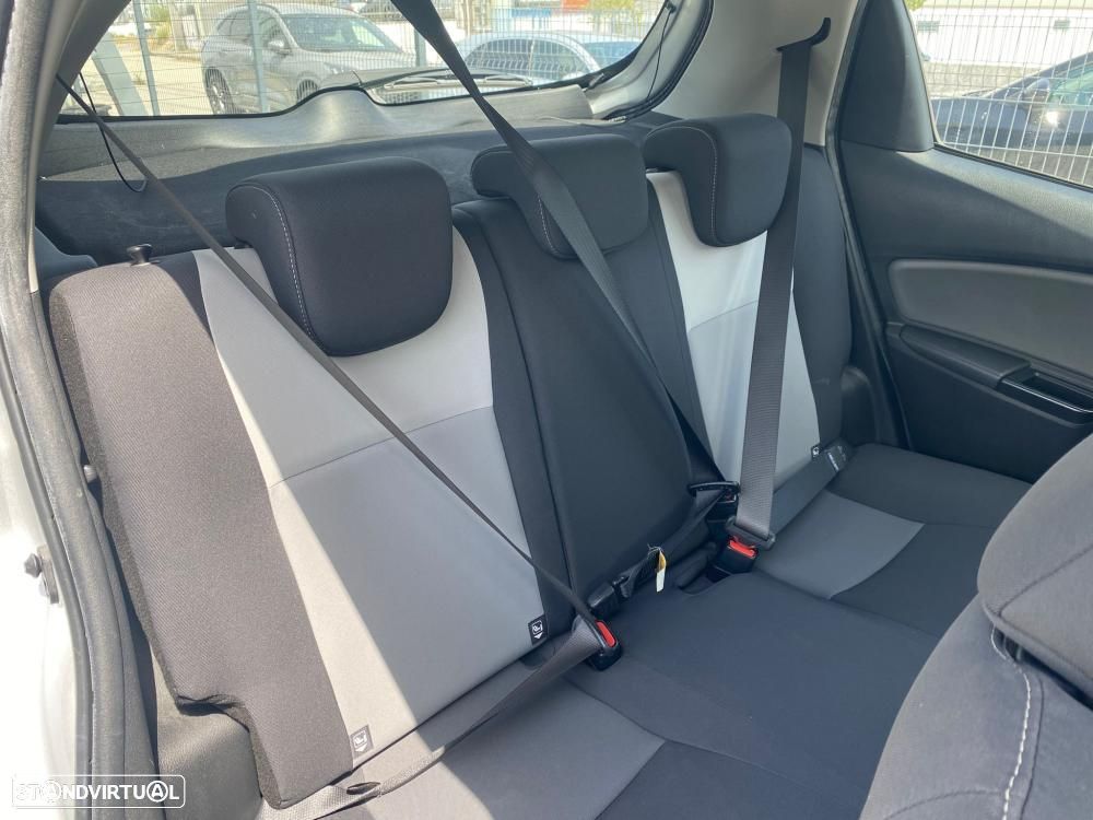 Toyota Yaris 1.0 VVT-i Comfort - 10