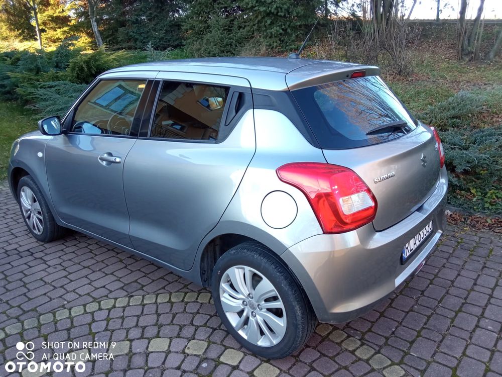 Suzuki Swift 1.2 Premium - 4