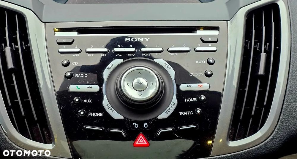 Ford C-MAX 1.6 TDCi Start-Stop-System Titanium - 24