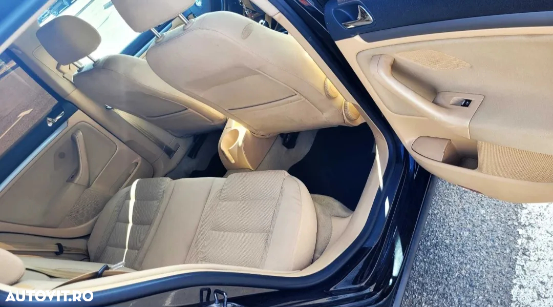 Volkswagen Golf 1.9 TDI - 7
