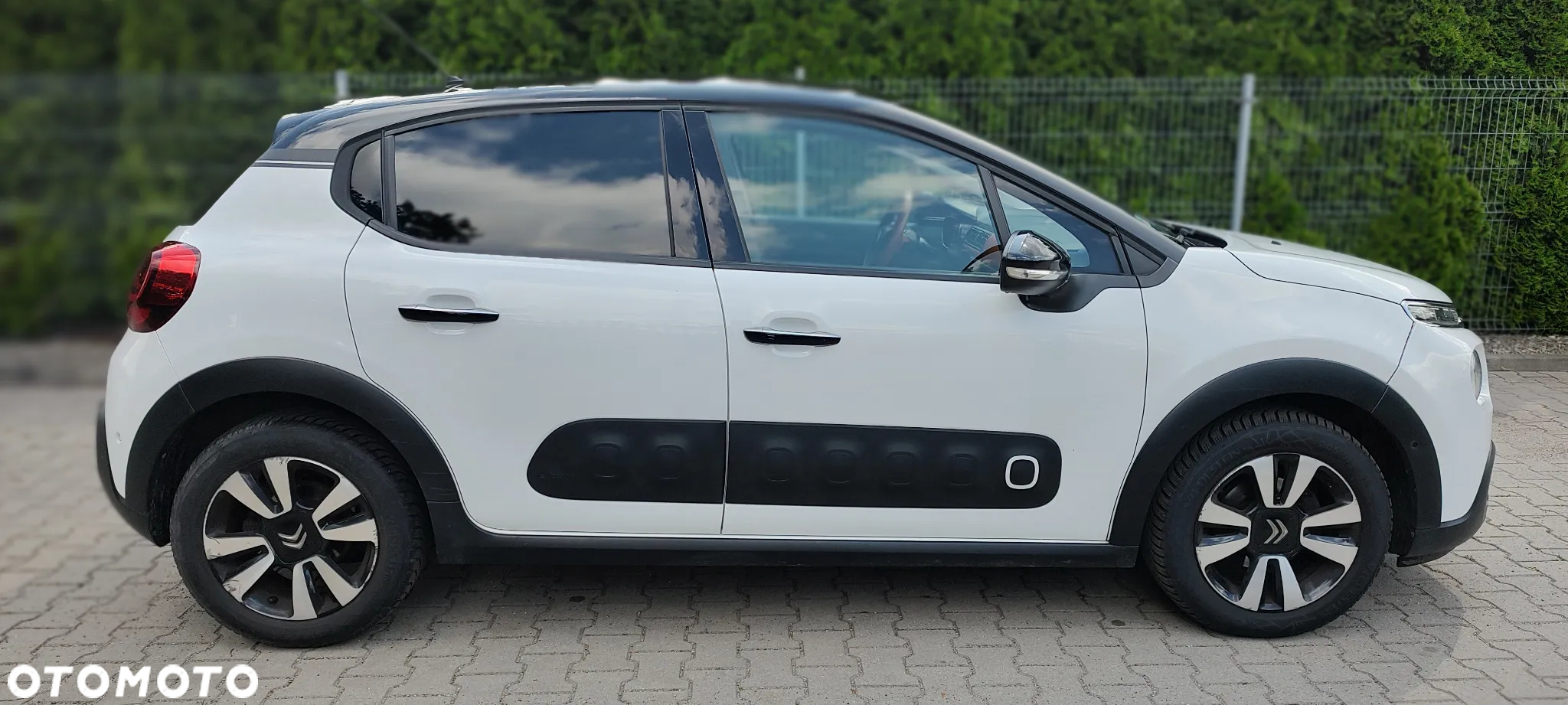 Citroën C3 1.2 PureTech Shine S&S - 5