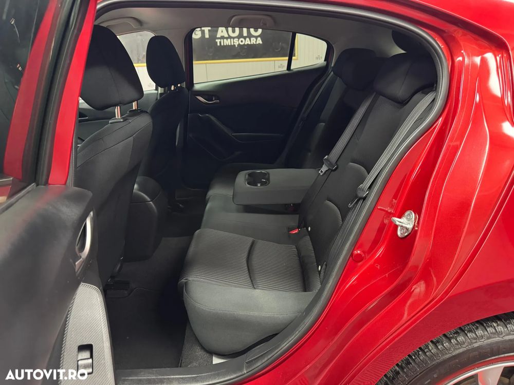 Mazda 3 - 14