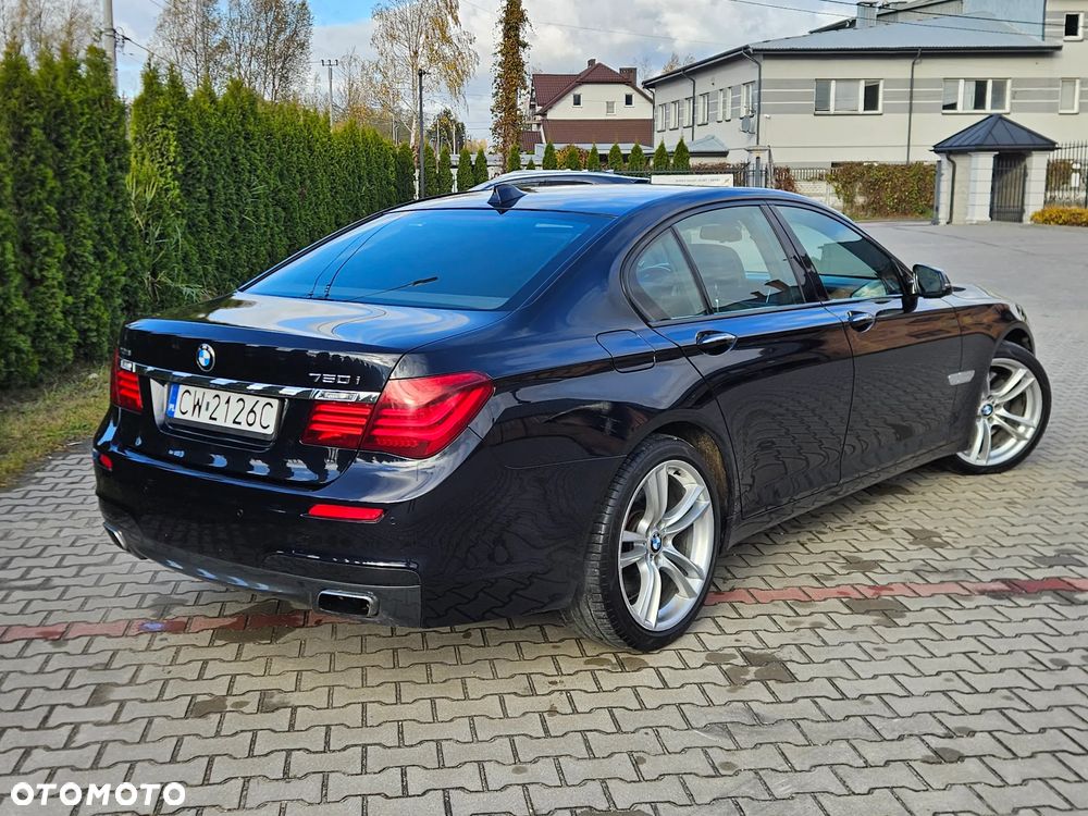 BMW Seria 7 750i xDrive Edition Exclusive - 4