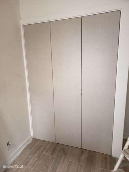 Moradia T1 renovada - Grande imagem: 3/4
