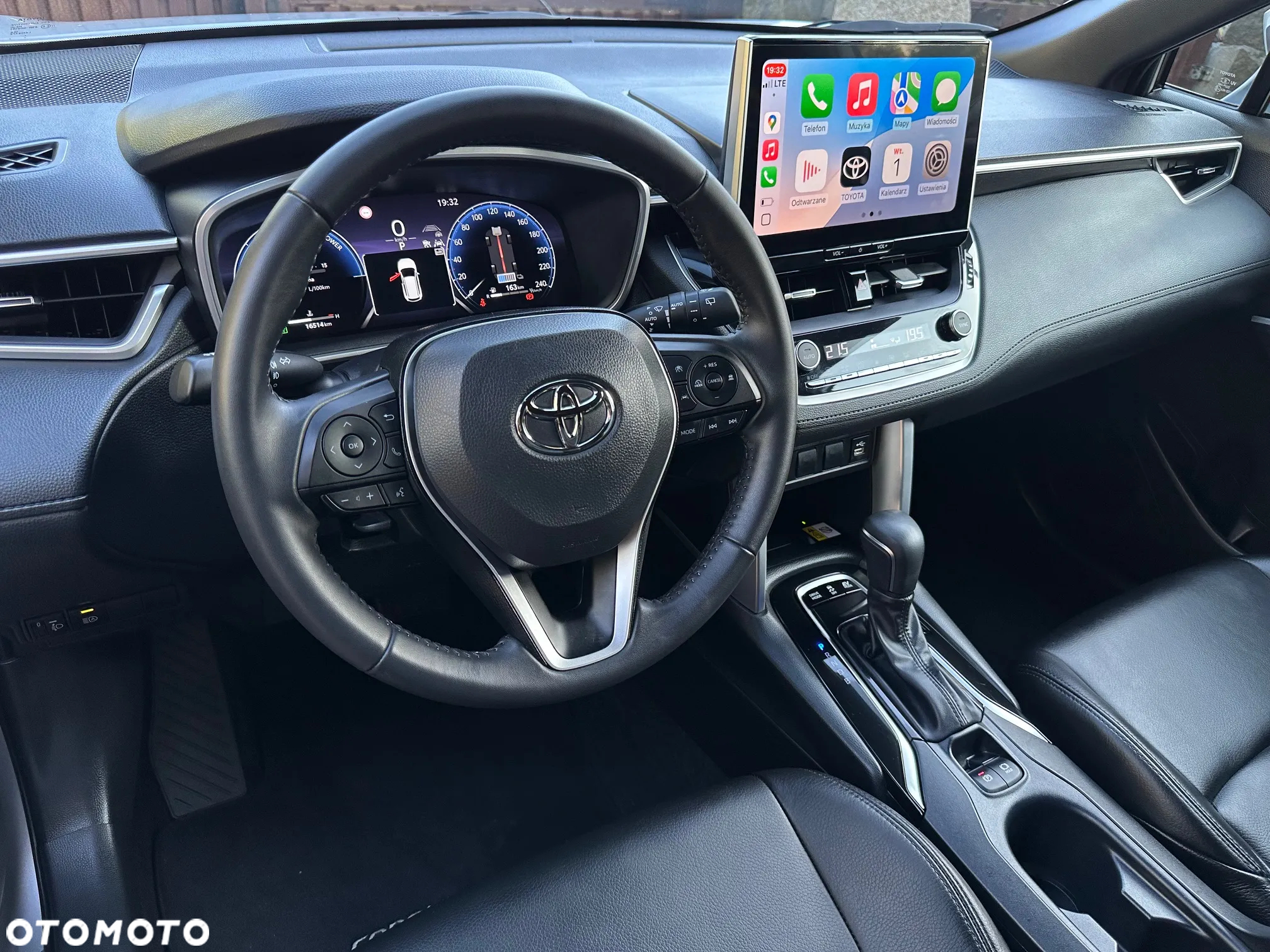 Toyota Corolla Cross ver-2-0-hybrid-executive-awd - 32