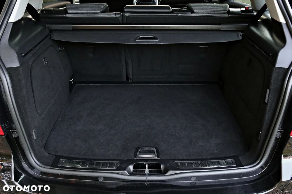 Mercedes-Benz Klasa B 200 Special Edition - 27